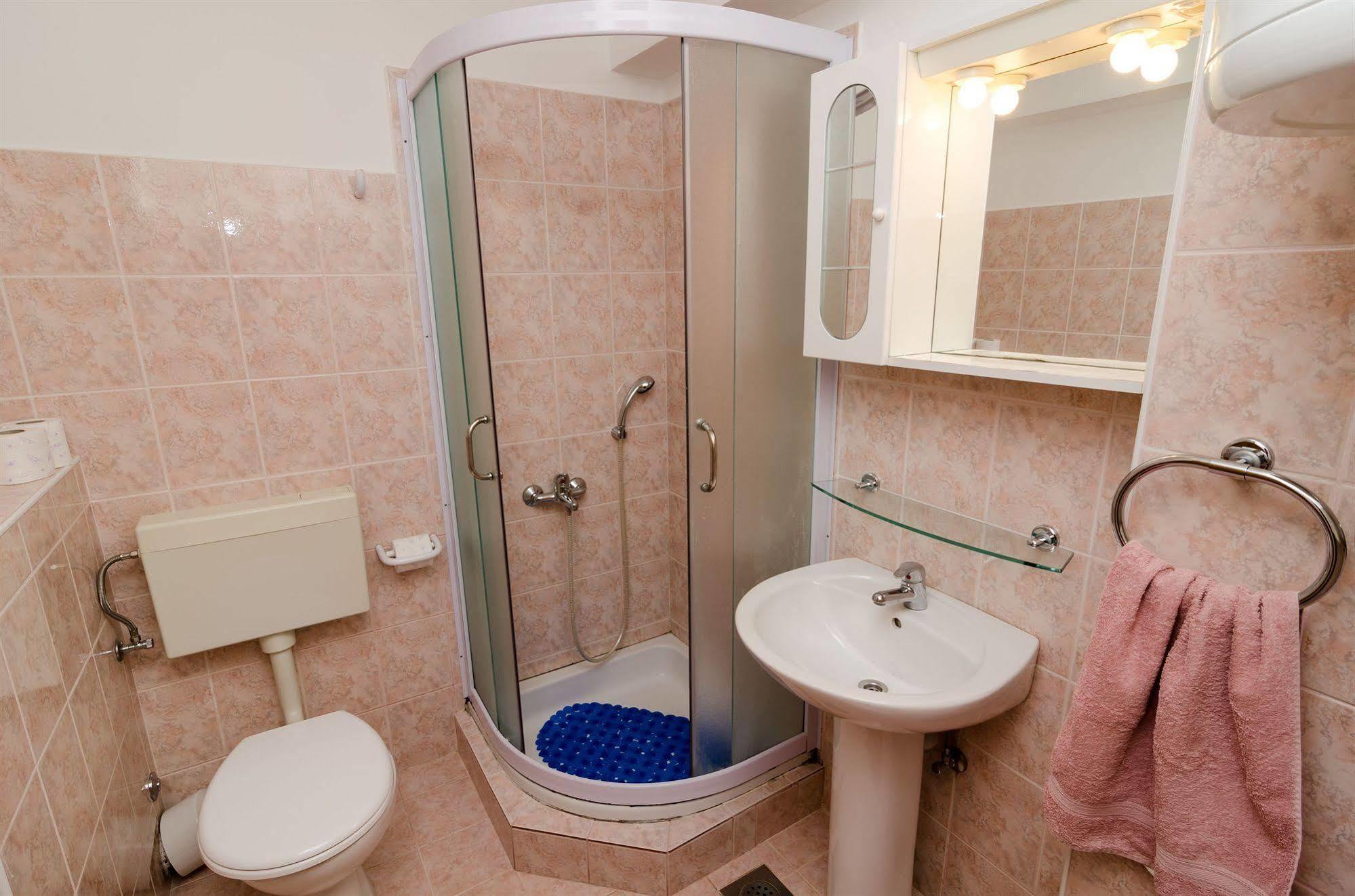 Apartments Mare Dubrovnik Ngoại thất bức ảnh