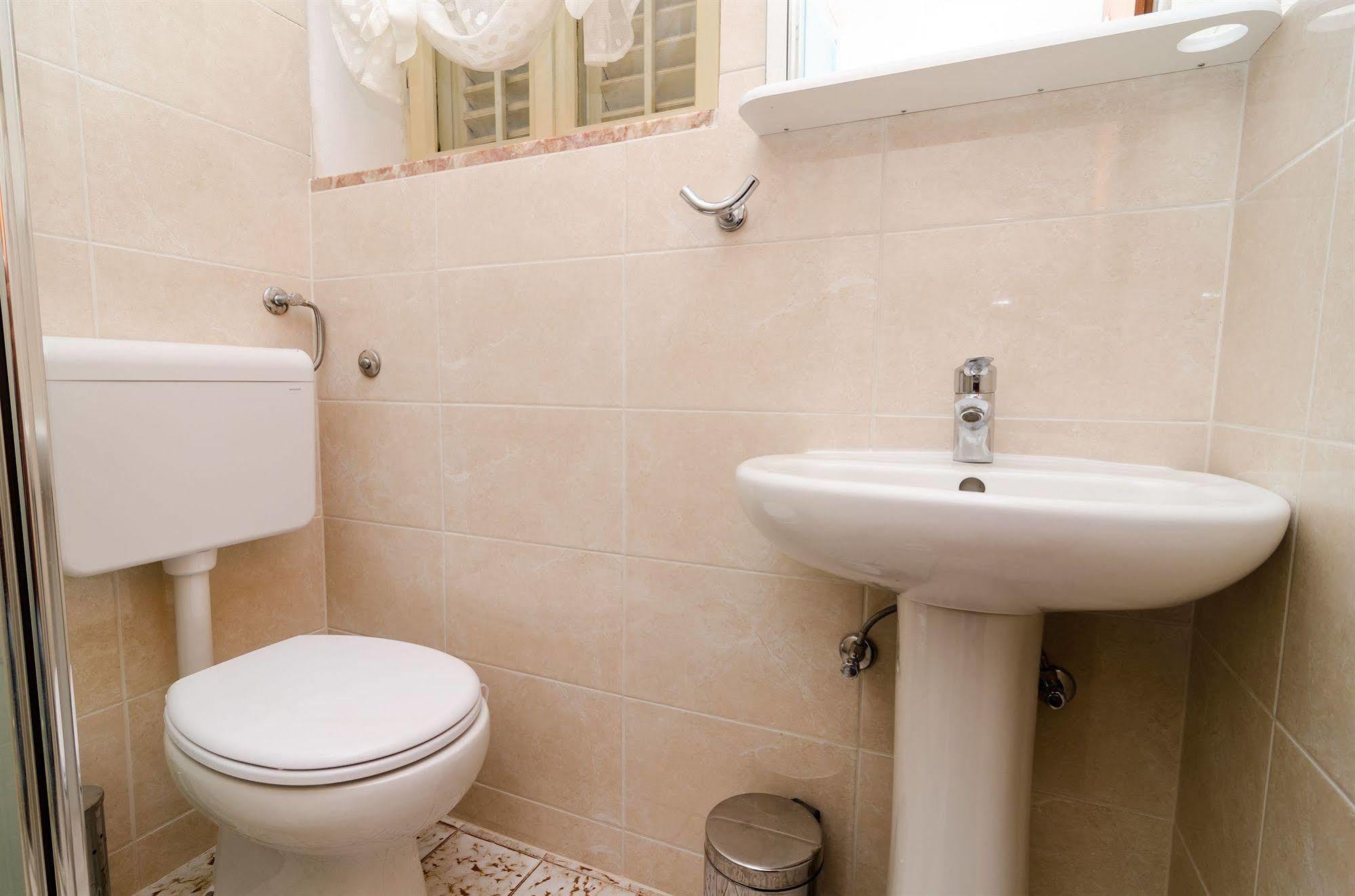 Apartments Mare Dubrovnik Ngoại thất bức ảnh