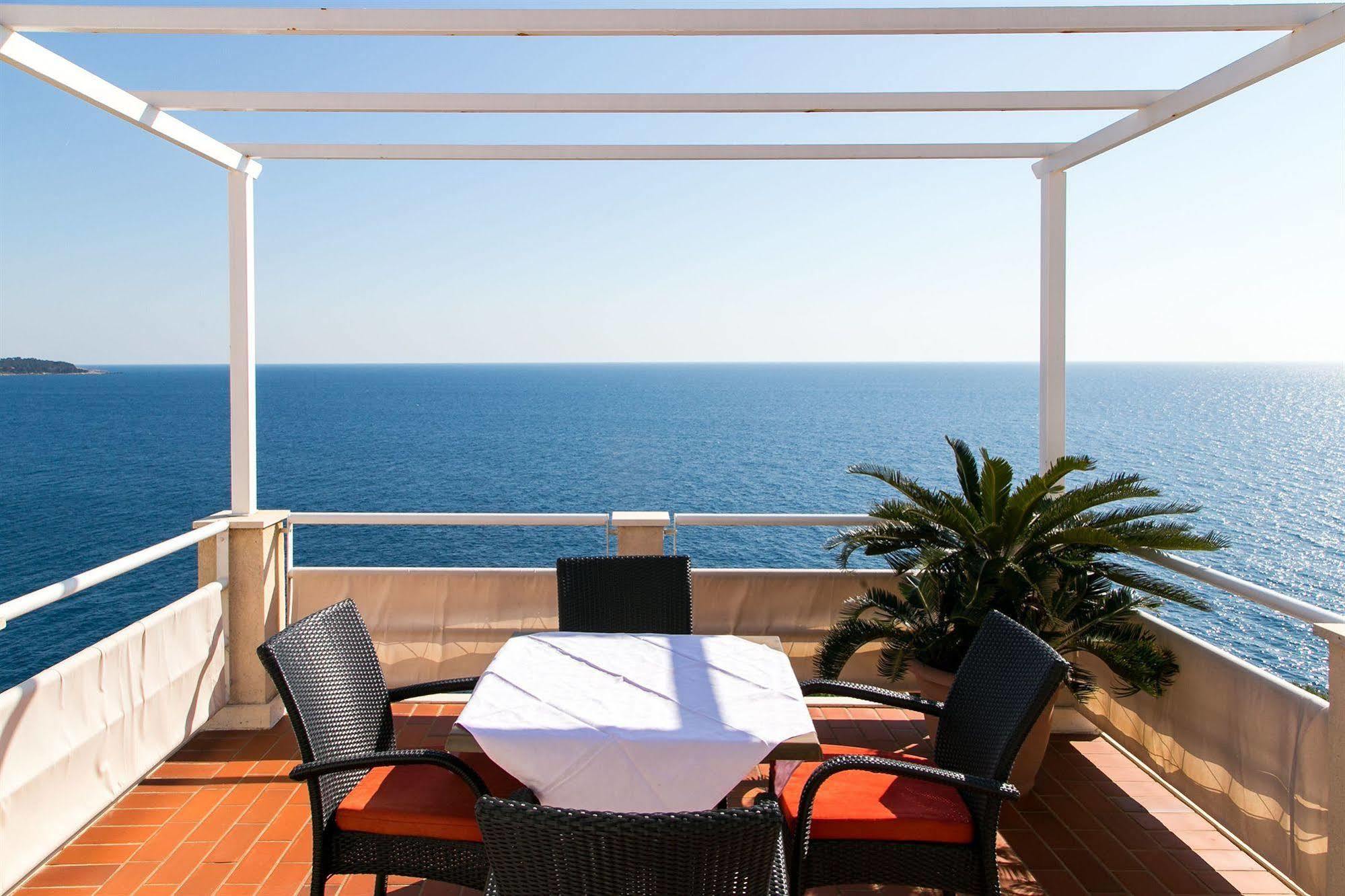 Apartments Mare Dubrovnik Ngoại thất bức ảnh