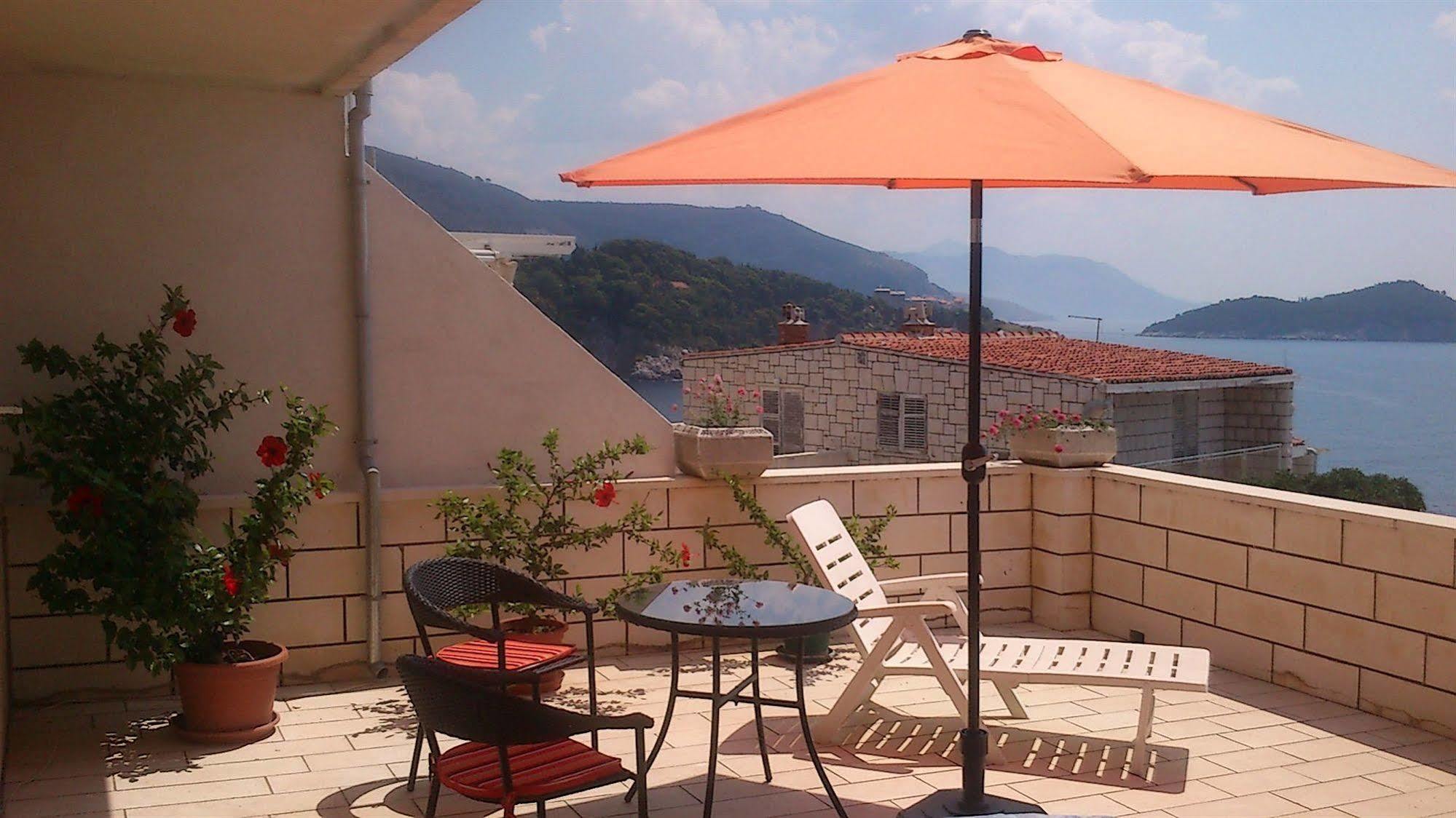 Apartments Mare Dubrovnik Ngoại thất bức ảnh