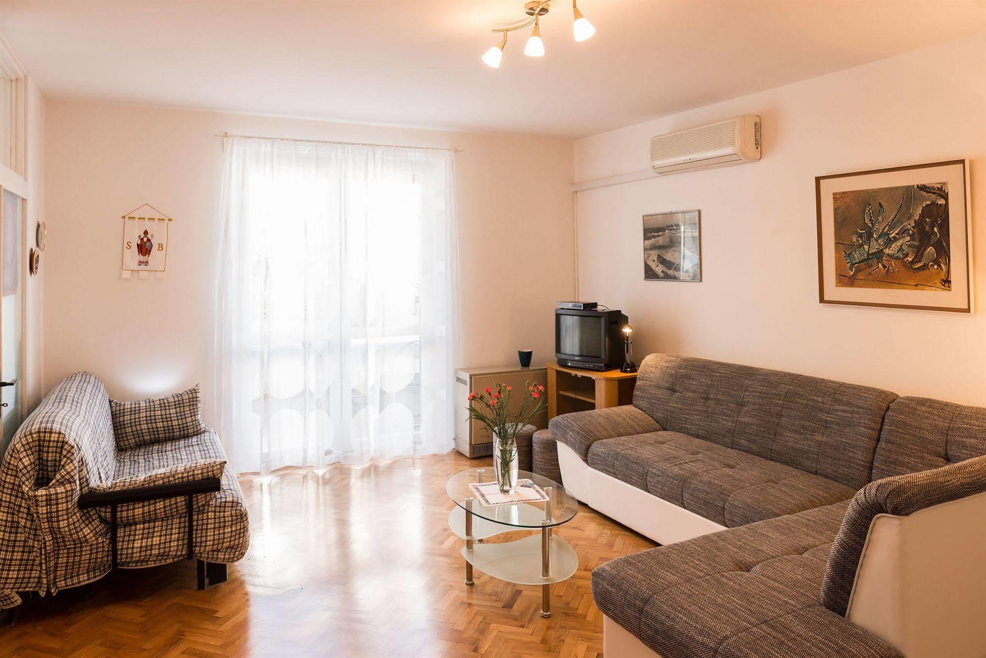 Apartments Mare Dubrovnik Ngoại thất bức ảnh